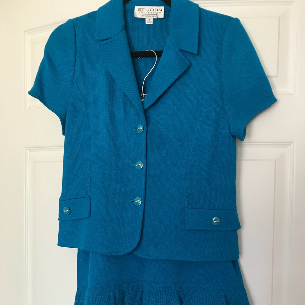St. John collection skirt and top size 8